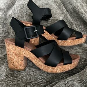 Ava Black Leather Platform Sandals Toms